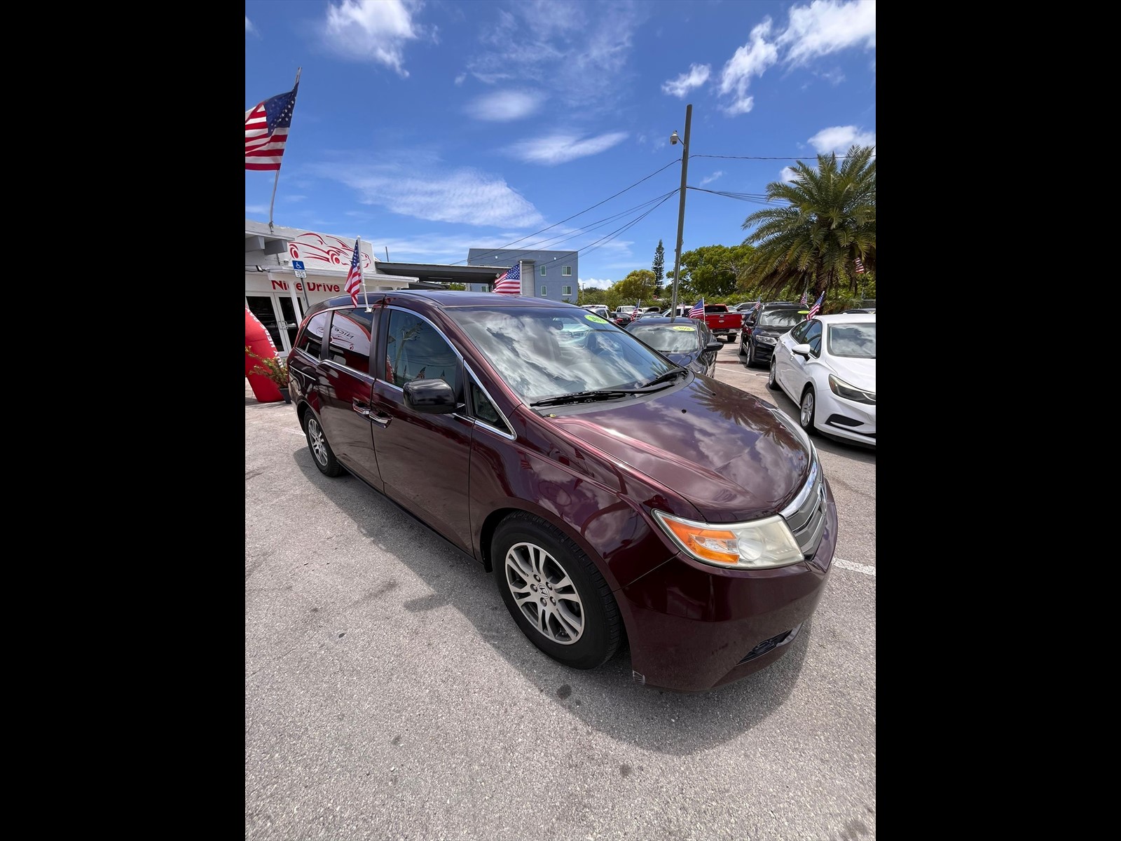 2013 HONDA Odyssey in Princeton, FL