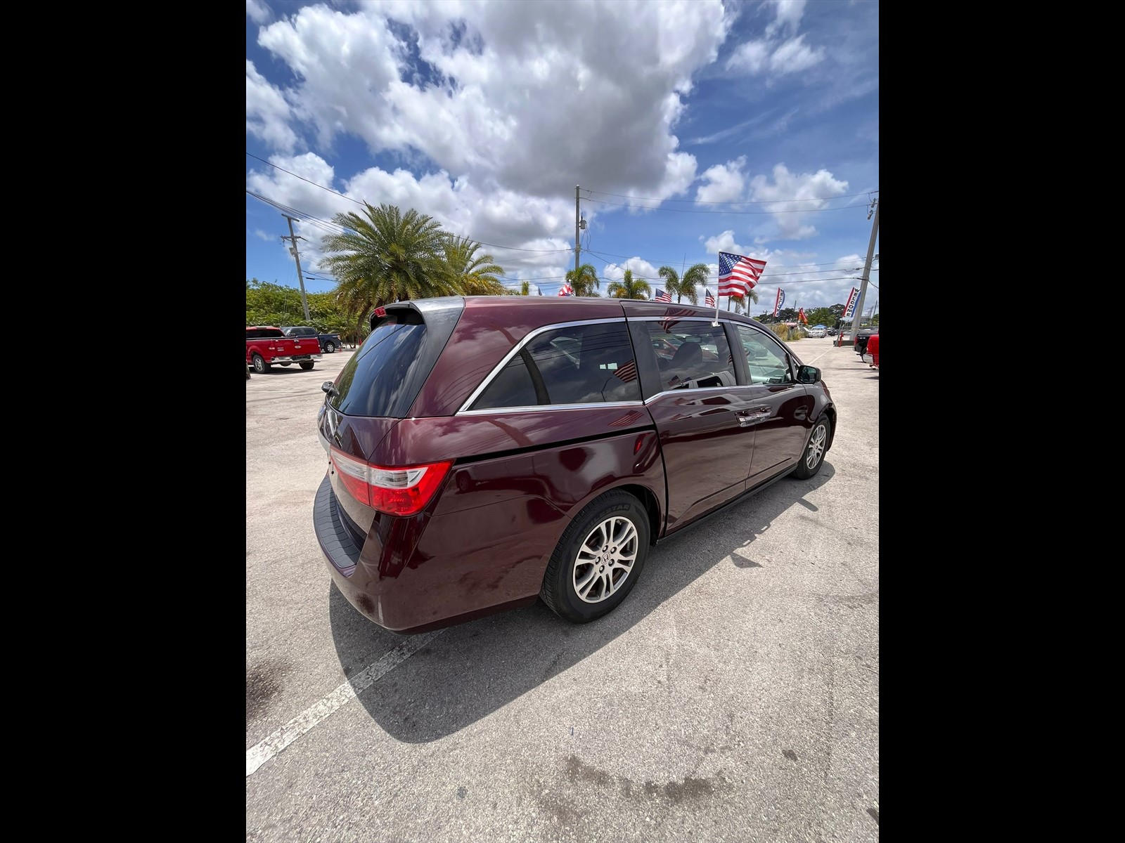 2013 HONDA Odyssey in Princeton, FL