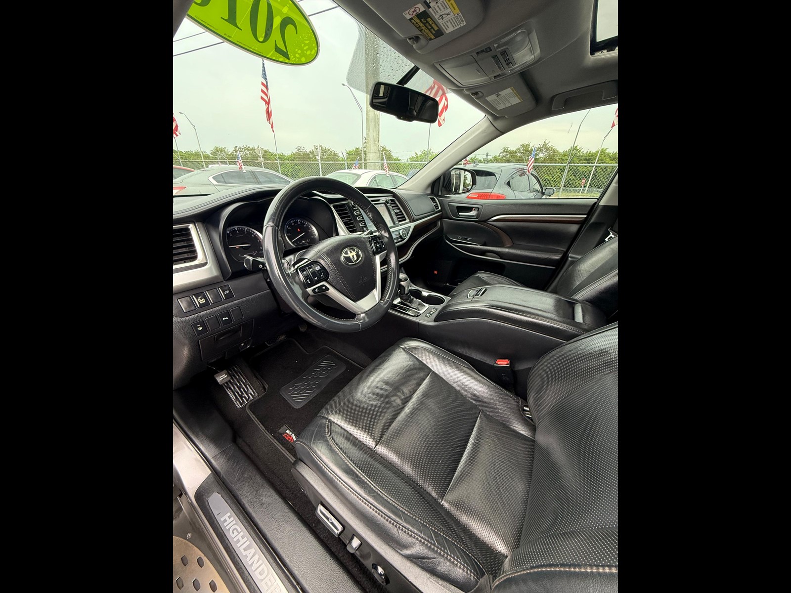 2016 TOYOTA Highlander in Princeton, FL