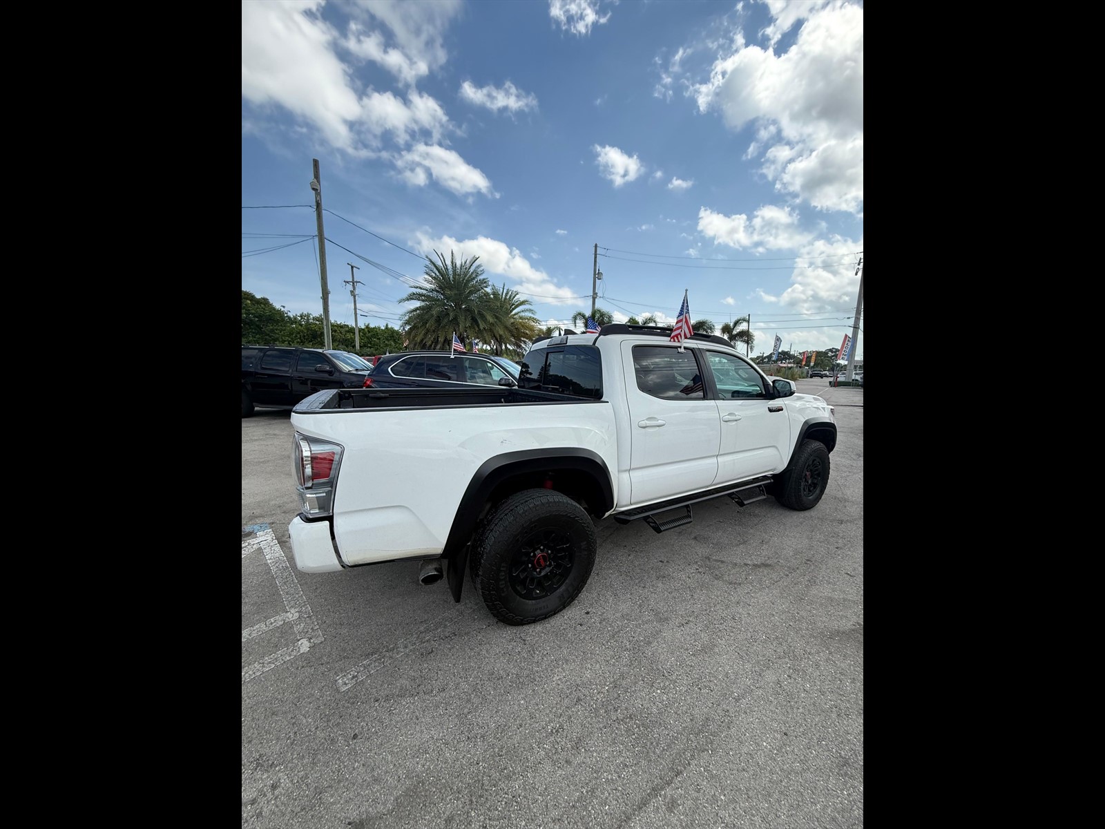 2019 TOYOTA Tacoma in Princeton, FL