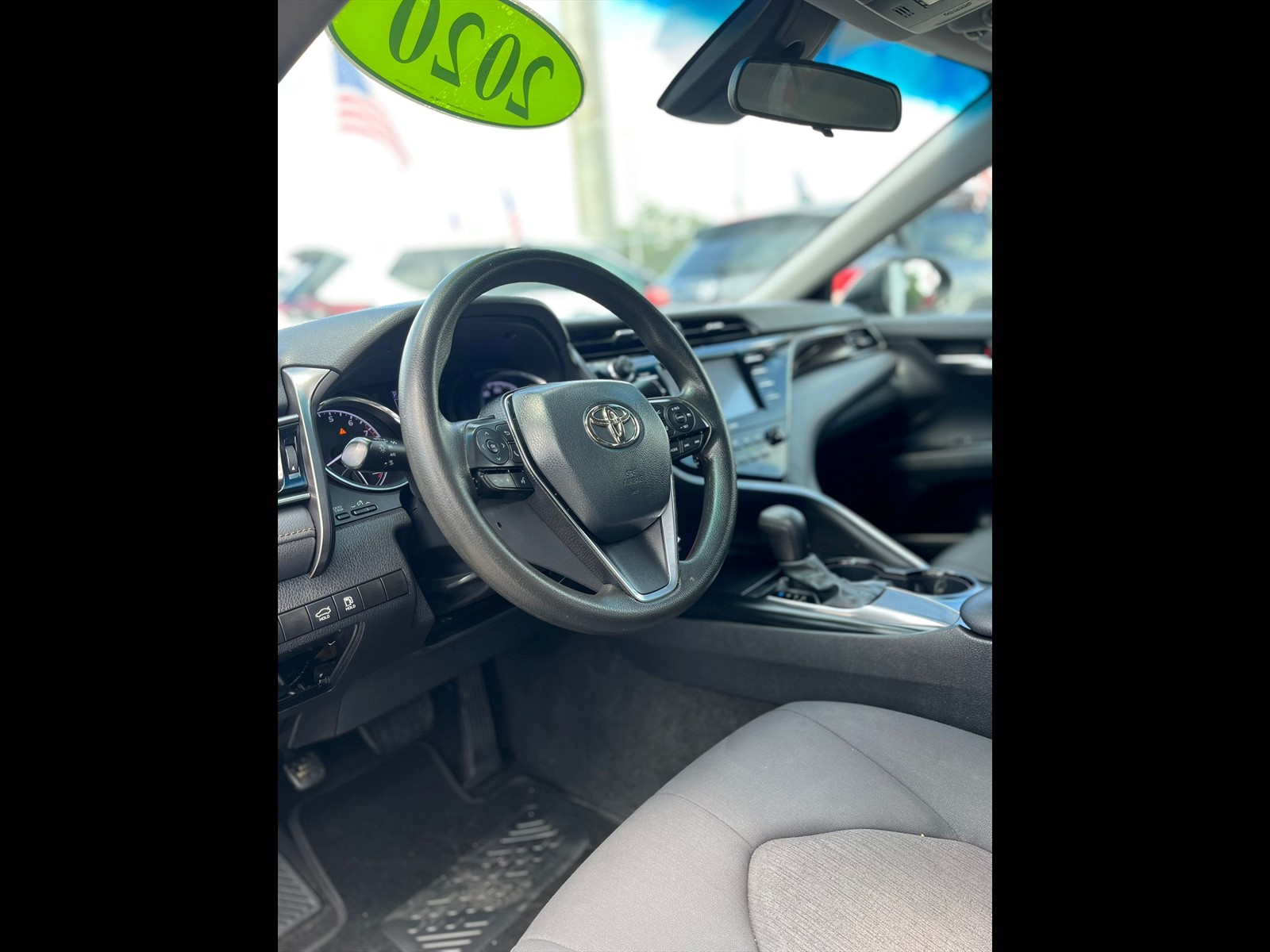 2020 TOYOTA Camry in Princeton, FL