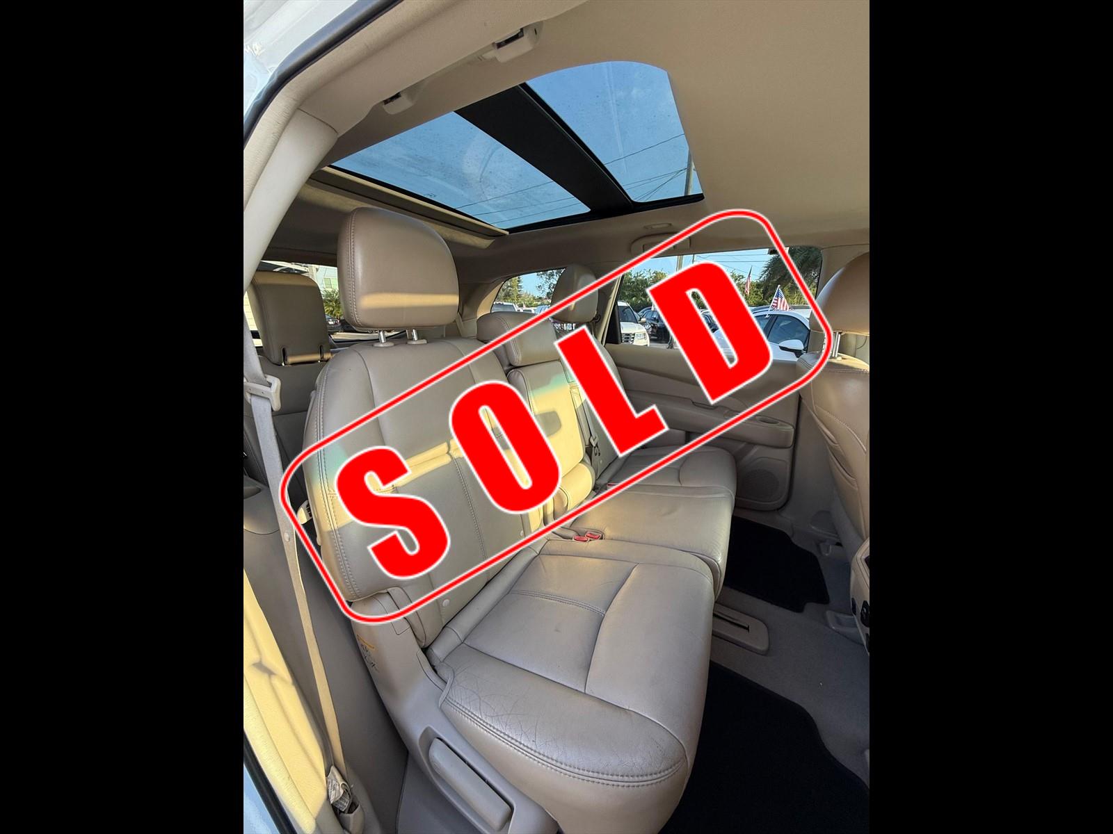 2013 Nissan Pathfinder in Princeton, FL