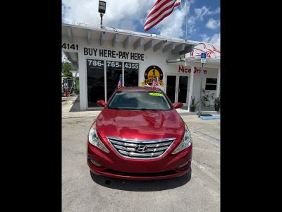 2013 Hyundai Sonata in Princeton, FL