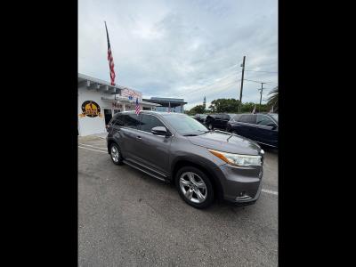 2016 TOYOTA Highlander in Princeton, FL