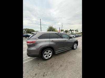 2016 TOYOTA Highlander in Princeton, FL