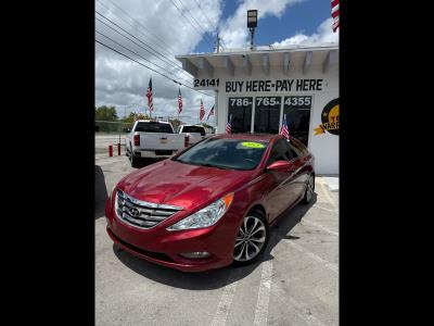 2013 Hyundai Sonata in Princeton, FL