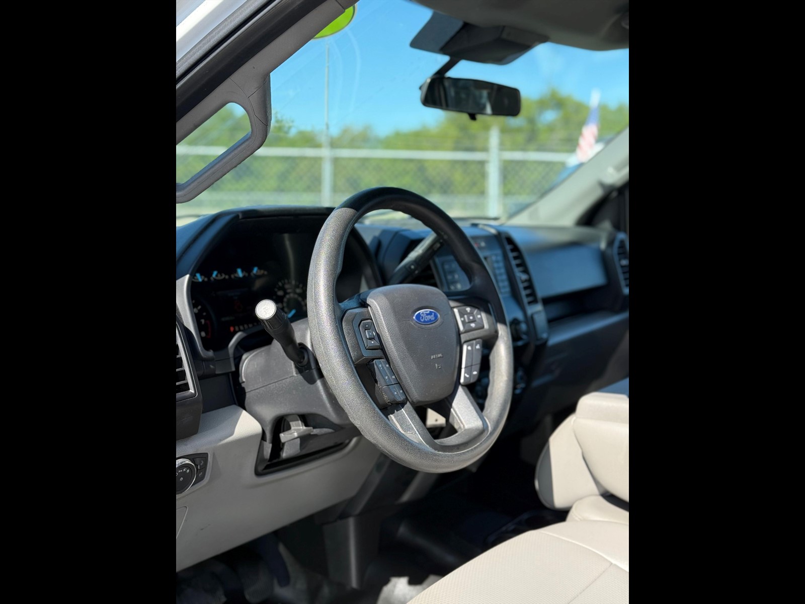 2019 FORD F-150 in Princeton, FL