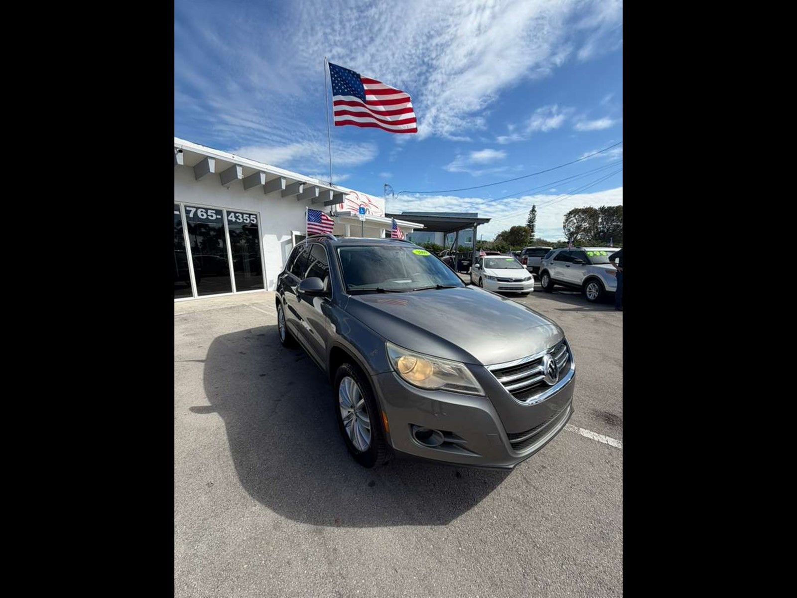 2009 VOLKSWAGEN Tiguan in Princeton, FL