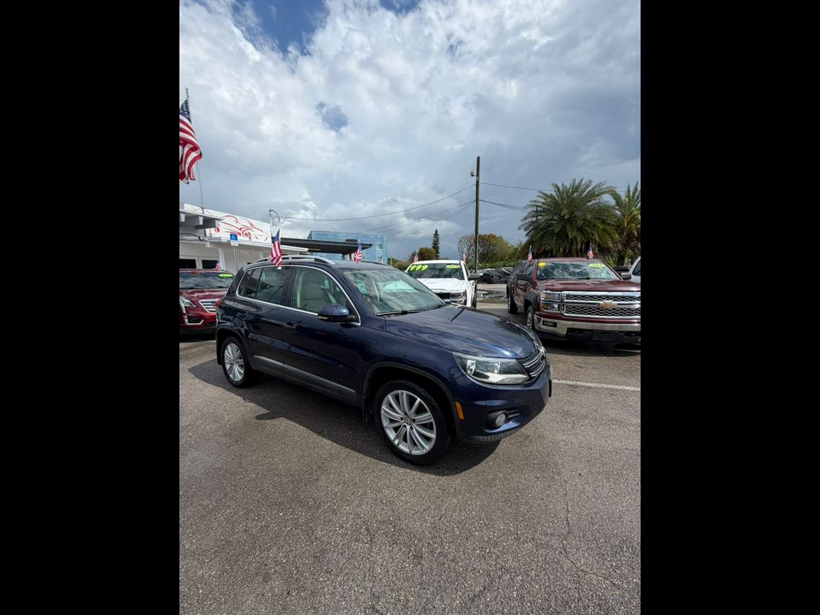 2015 VOLKSWAGEN Tiguan in Princeton, FL