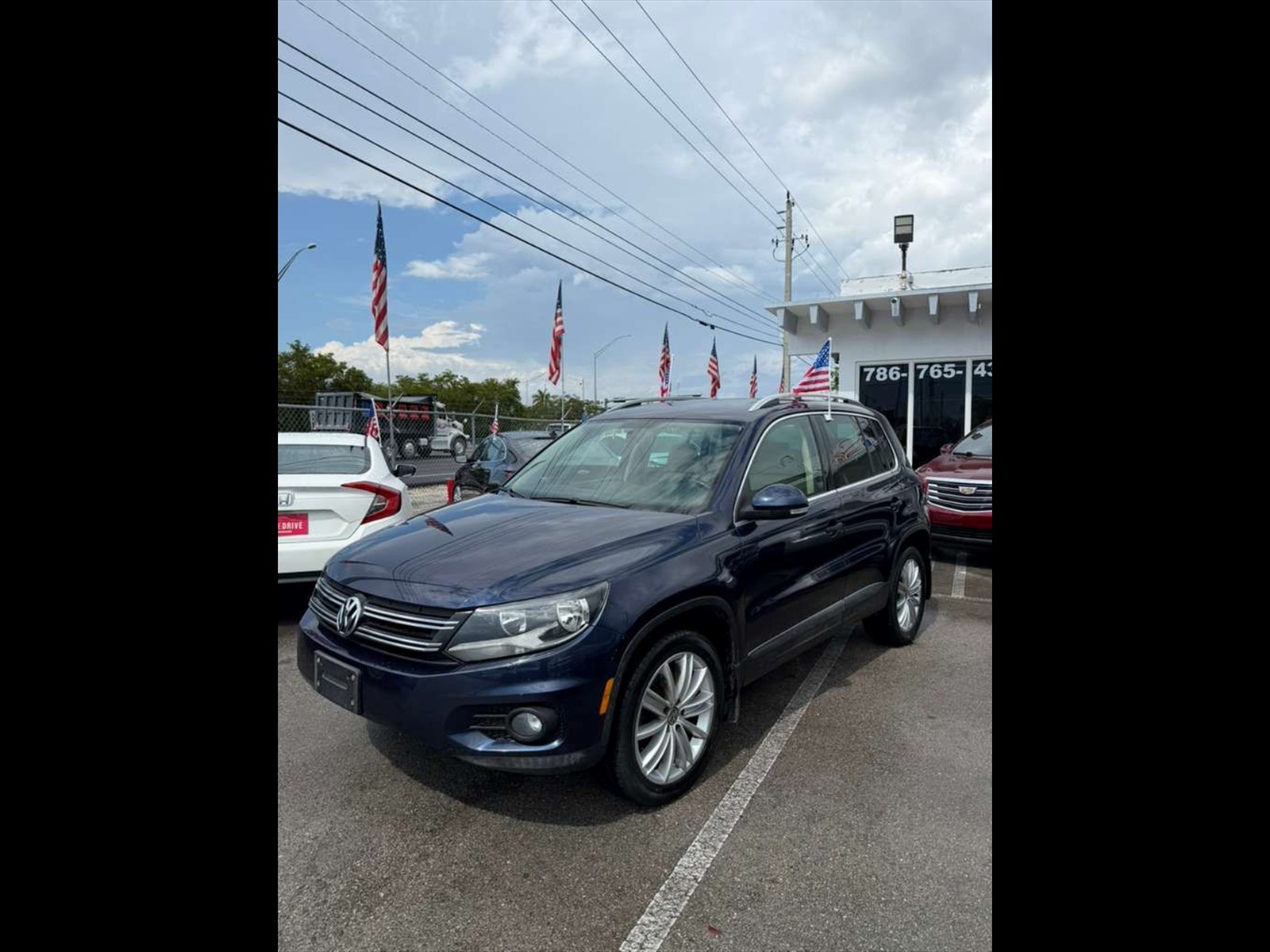 2015 VOLKSWAGEN Tiguan in Princeton, FL
