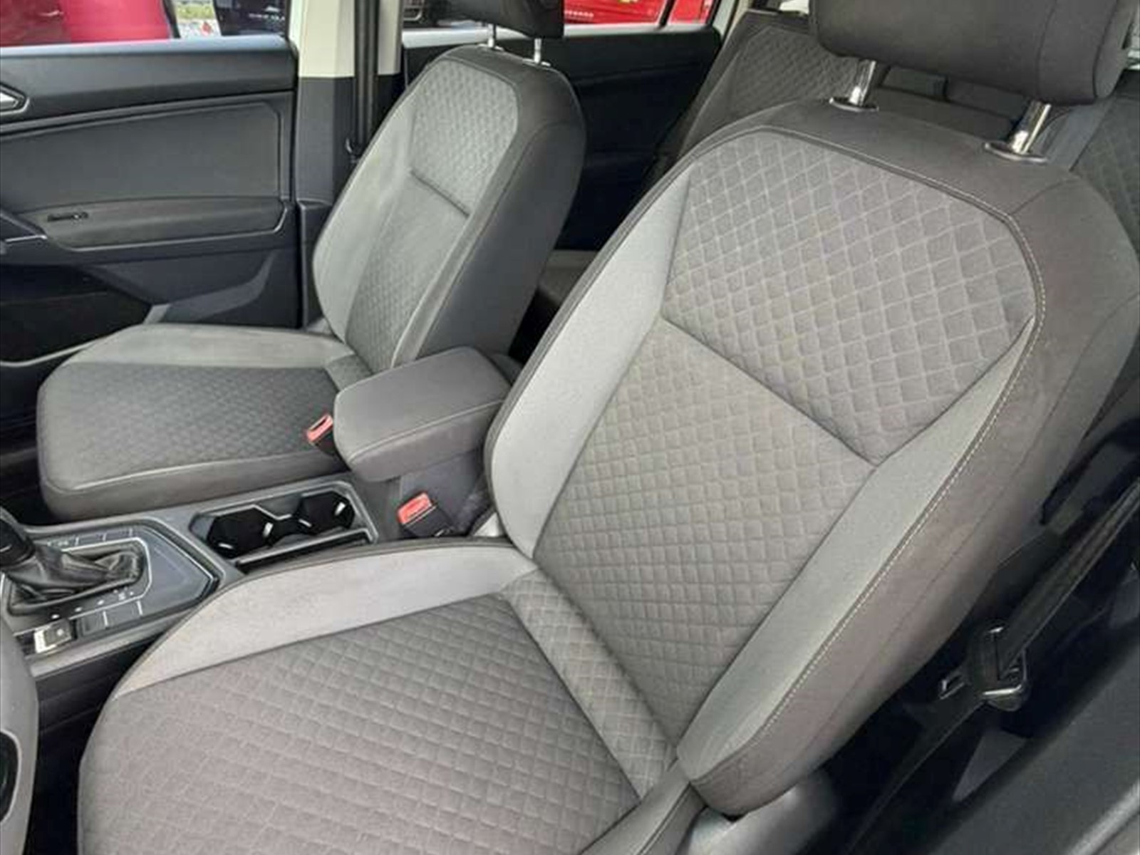 2018 VOLKSWAGEN Tiguan in Princeton, FL