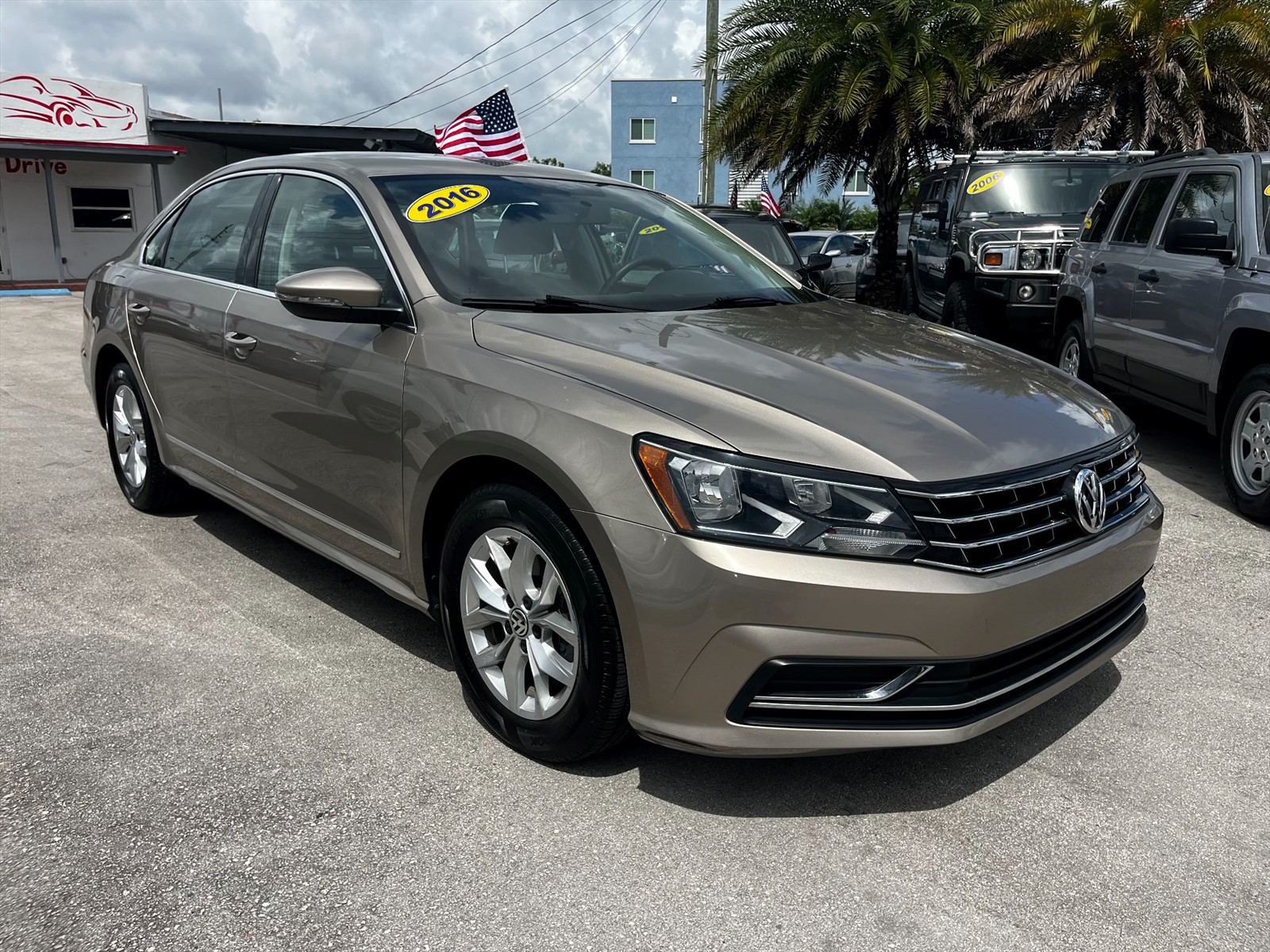 2016 VOLKSWAGEN Passat in Princeton, FL